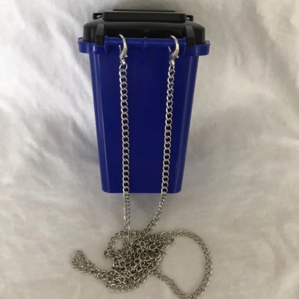 Recycle Bin Purse / Cup